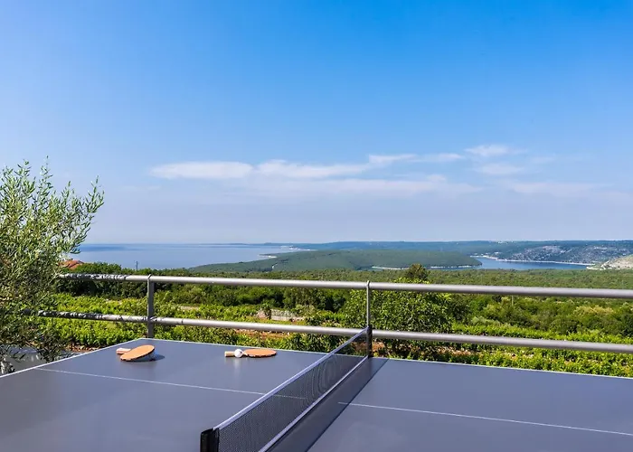 Bella Vista
